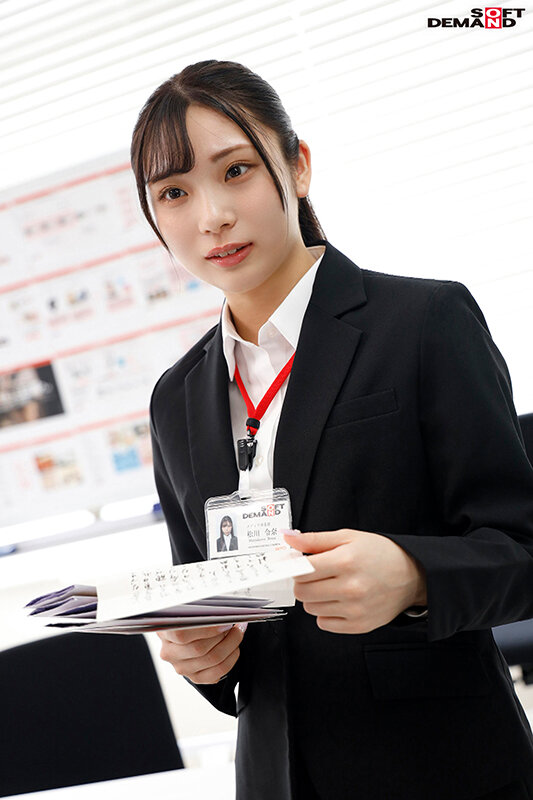 SOD女子社員メディア事業部1年目松川令奈がユーザー様からのリクエストに応えて悶絶ガマン業務に挑戦！天性の潮吹き体質、限界突破の1日に密着！ 画像4