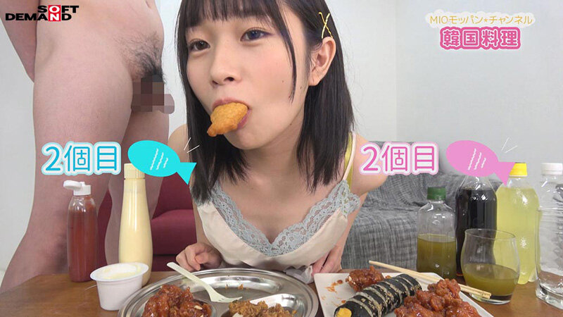 ペニスしゃぶりまくりASMR！ おち〇ぽモッパン！！ ＃よく張りグルメ女子3名収録 ＃モッパン ＃mukbang ＃高級食材ち〇ぽ ＃食ザーメン ＃ごっくん ＃Japanese ＃大食い ＃ちんテロ ＃大胃王 画像11