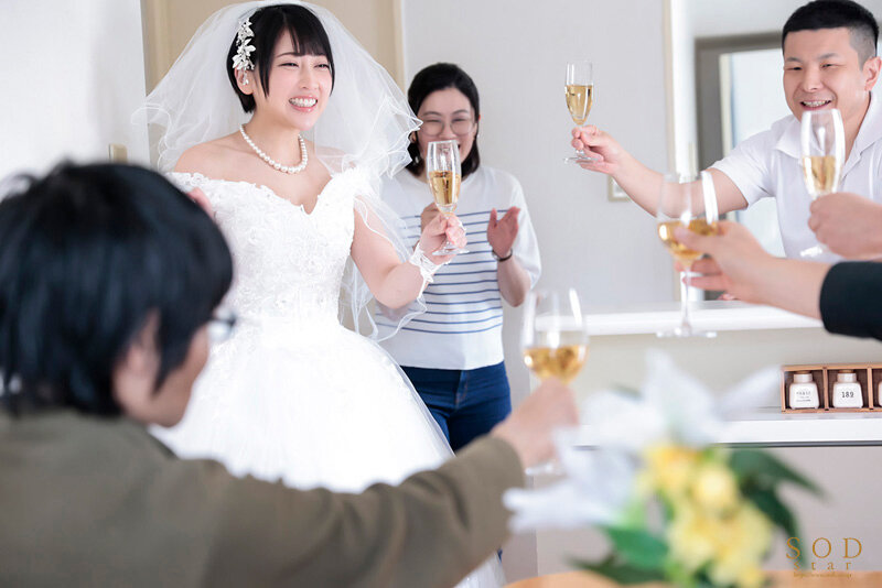 ‘洗脳 NTR’ 「ずっと大好きだった幼馴染が結婚して幸せになるなんて許せない！」 ボクだけの響にするために感情崩壊洗脳、ニチャつきが止まらないほどの背徳SEX 夏目響 画像2