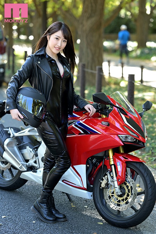 バイクと男に跨ることが大好き！ただSEXが好きで好奇心で応募してきた 超スケベな馬乗りライダー SEXの逸材AVデビュー！！ 麻宮わかな 画像1