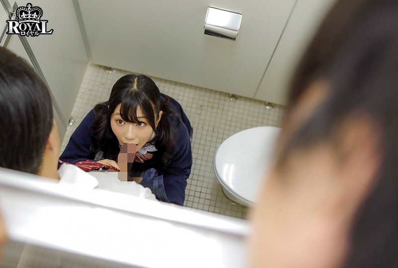 学校No.1ヤリマン女子に初めての告白！「エッチの相性が良かったら付き合ってあげる！」と僕の童貞チ○ポをテスト挿入！ 河合ゆい 画像19